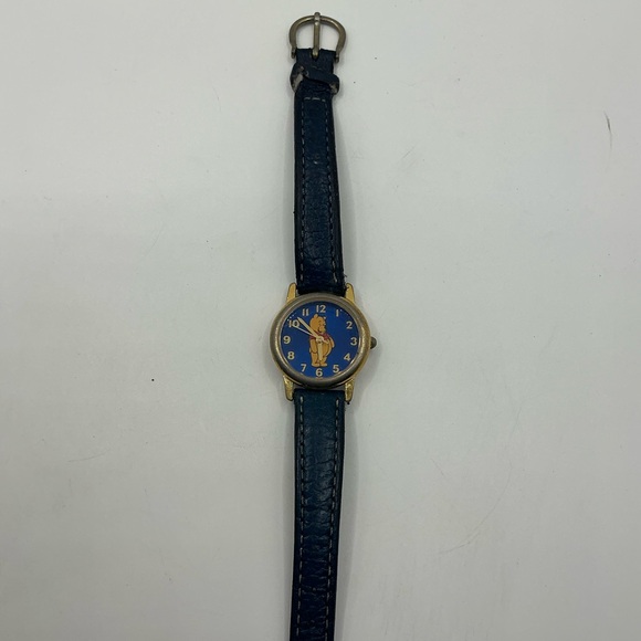 8 Vintage Disney Watches All Working  - Picture 2 of 9